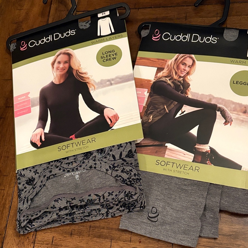 Cuddl Duds crew set crew tshirt leggings medium new